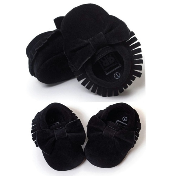 New with Tags Romirus Fringed Faux Suede Moccasins with Bow Black Size 3 - Picture 1 of 8